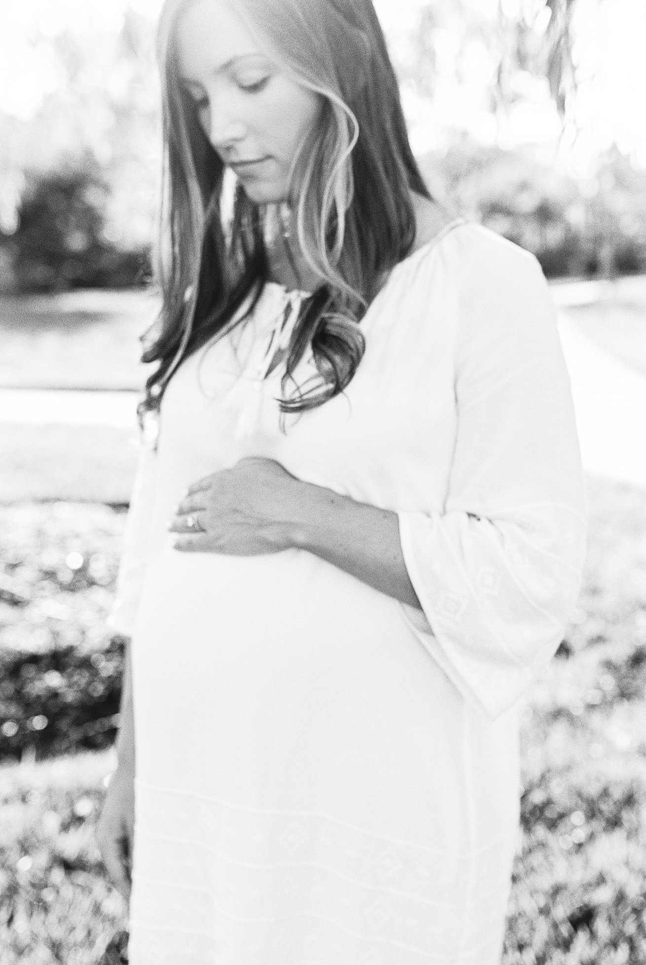 black and white maternity | Lauren Jolly Photography