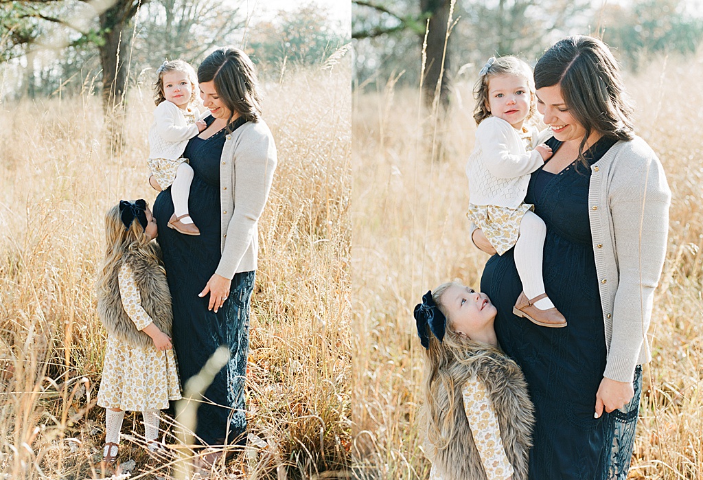mother and daughters, film maternity session